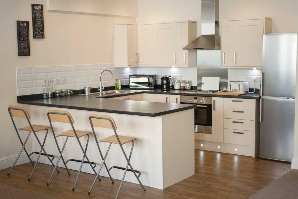 The Broadmead Forest - Spacious City Centre 3Bdr Apartment Bristol Kültér fotó