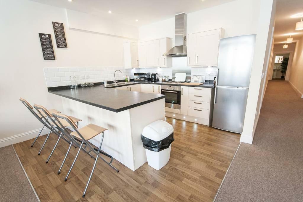 The Broadmead Forest - Spacious City Centre 3Bdr Apartment Bristol Kültér fotó